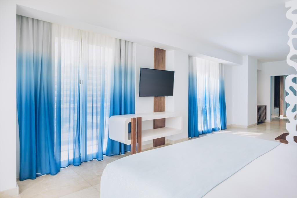 Территория Iberostar Selection Coral Cancun (ex. Iberostar Cancun Selection, Iberostar Cancun Star Prestige) 5*