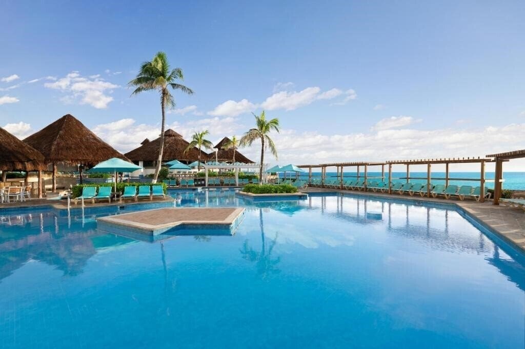 Изображение Club Royal Solaris Cancun - Premier All Inclusive 4*