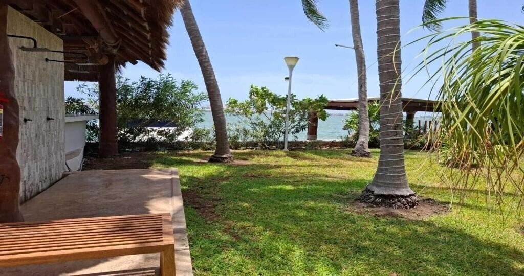 Апартаменты Sina Suites 3*