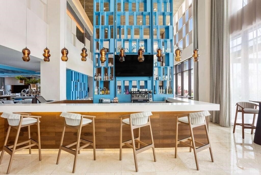 Панорама Nh Cancun Airport 4*