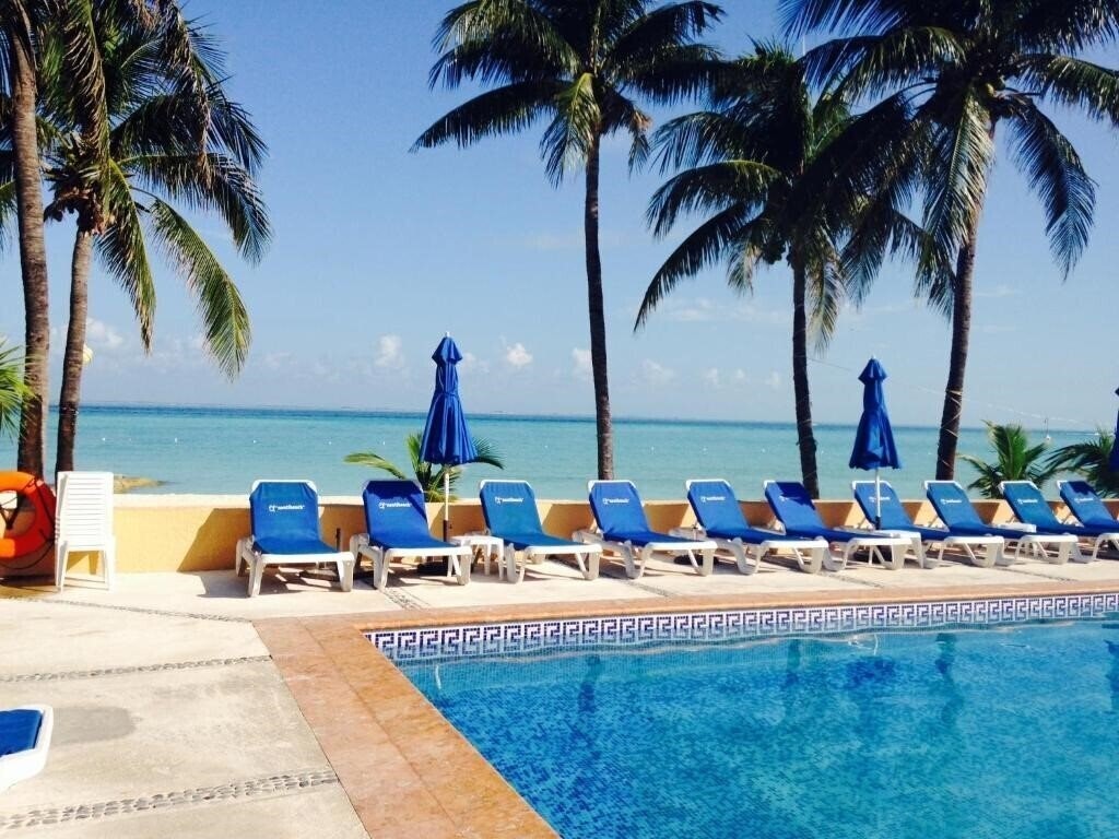 Картинка Nautibeach Condos 3*