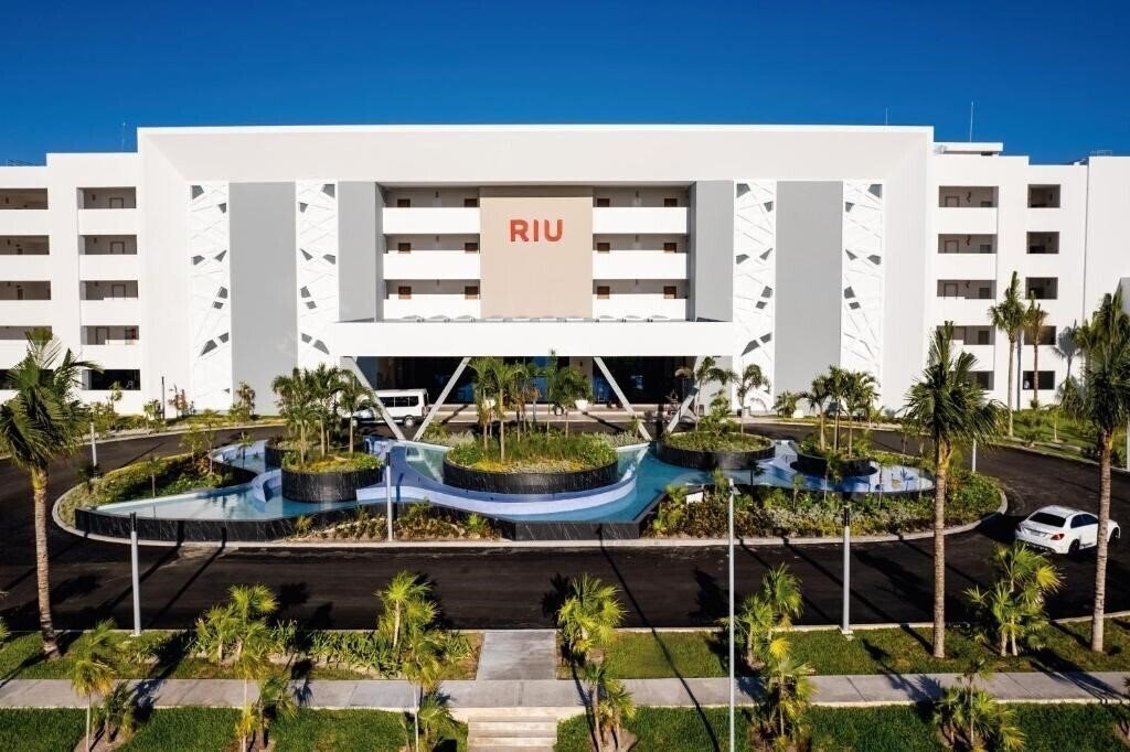 Территория Hotel Riu Latino All Inclusive Adults Only 5*