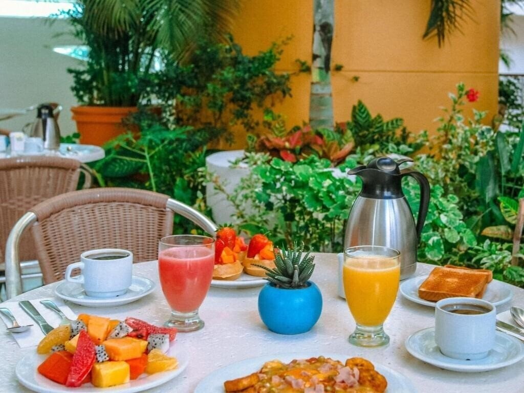 Апартаменты Casa Mexicana Cozumel 4*