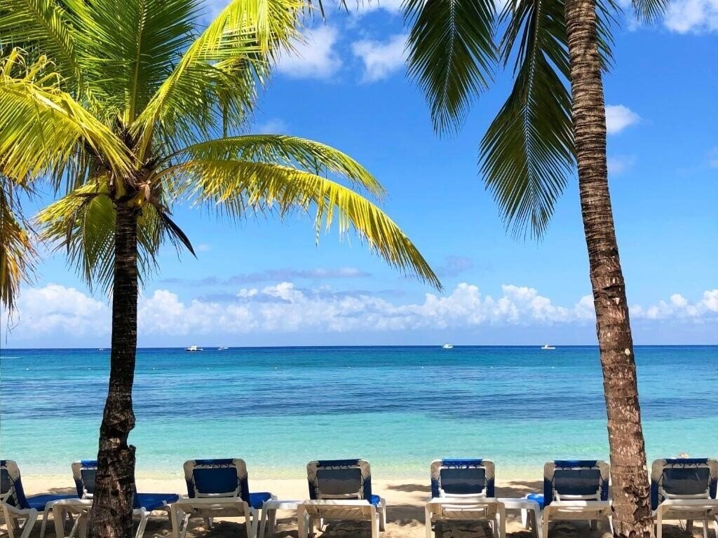 Апартаменты Occidental First Club Allegro Cozumel 4*