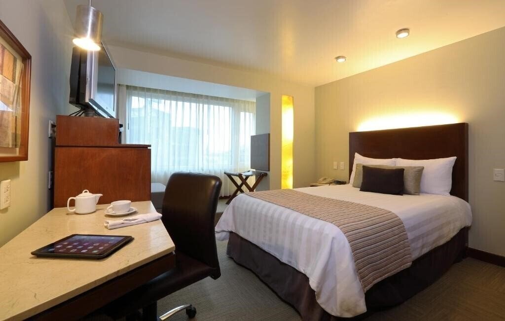 Вид Emporio Reforma 5*