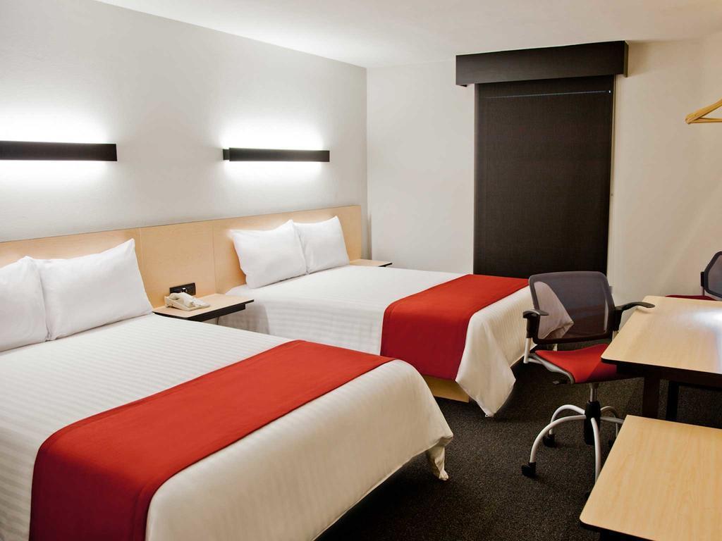 Апартаменты City Express Central De Abastos 3*