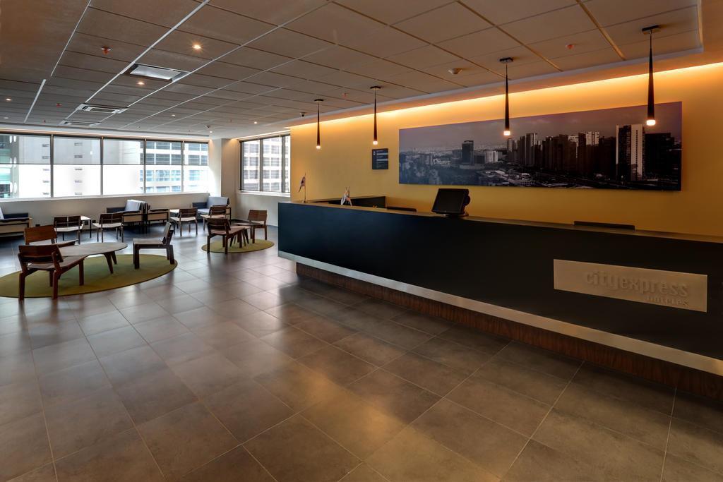 Фотография City Express Plus Santa Fe 4*