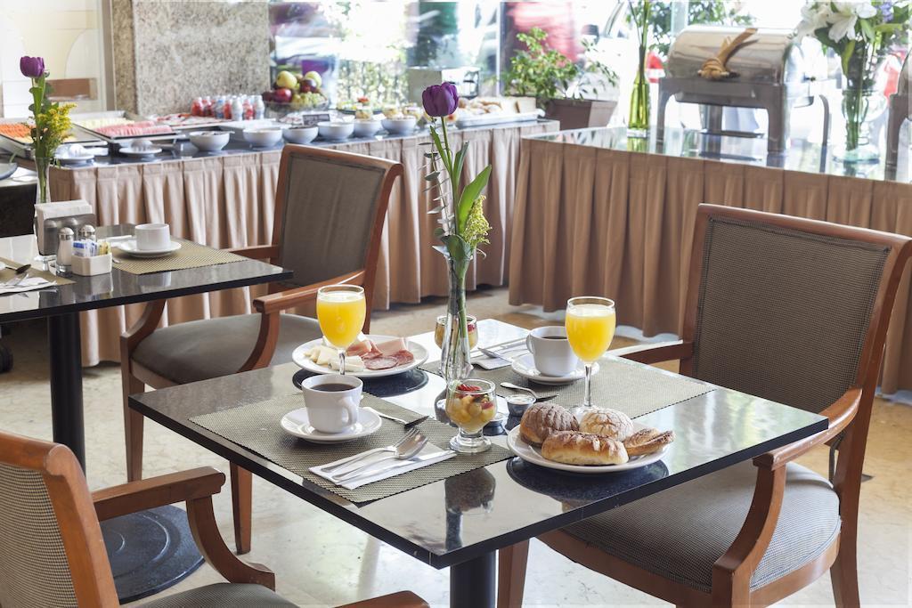 Фото Eurostars Zona Rosa Suites 4*