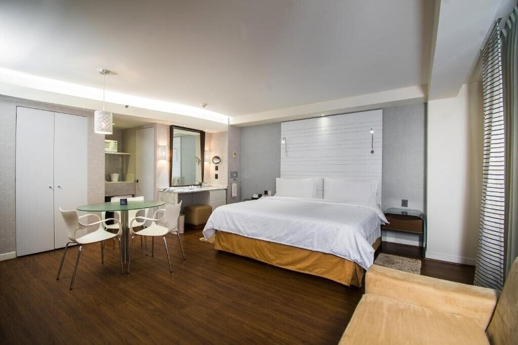 Фото Holiday Inn Ciudad De Mexico Trade Center 4*