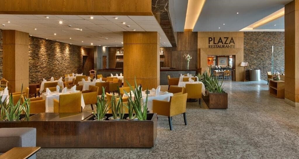 Картинка Galeria Plaza 5*
