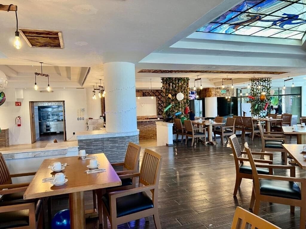 Территория Plaza Florencia 3*