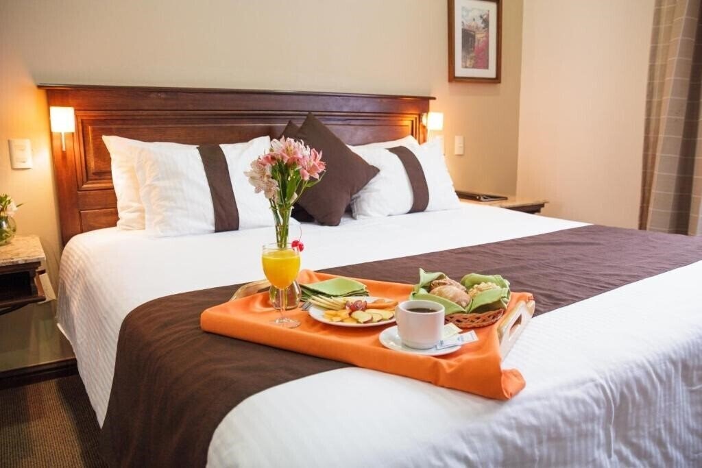 Зображення Mision Catedral Morelia 3*
