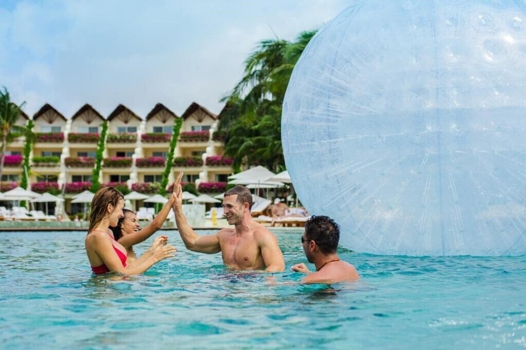 Территория Grand Velas Riviera Maya 5*