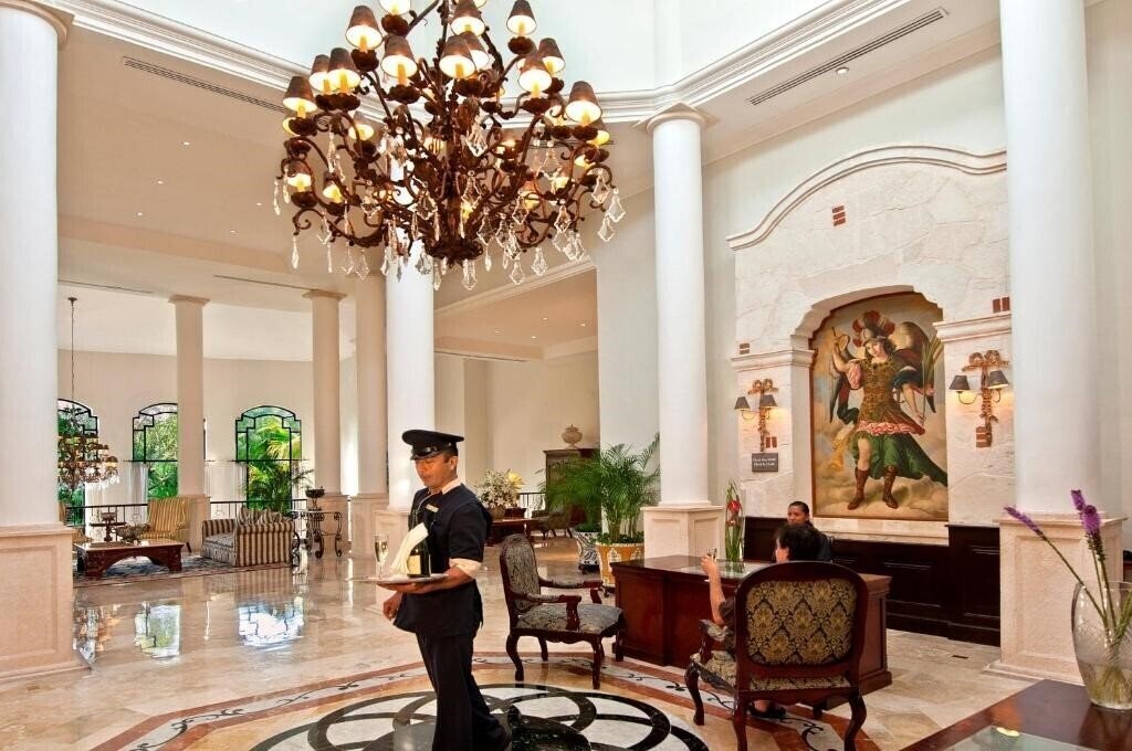 Апартаменты Royal Hideaway Playacar 5*