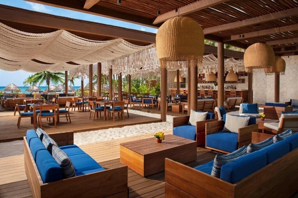 Картинка Secrets Maroma Beach Riviera Cancun 5*