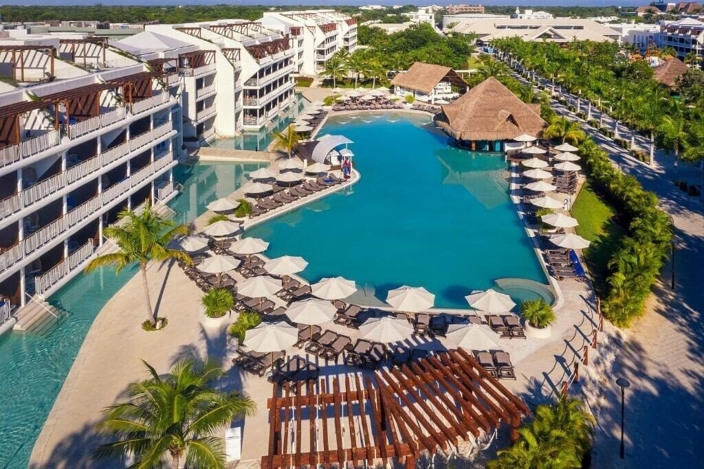 Отель Ocean Riviera Paradise - Daisy Family Club 5*