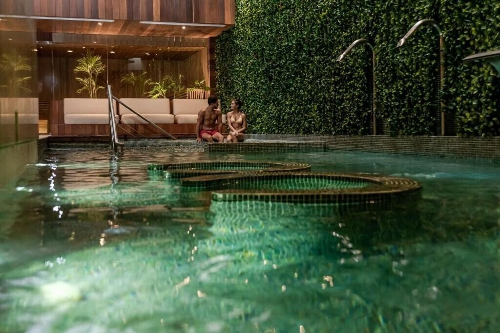 Вид The Reef 28 5*