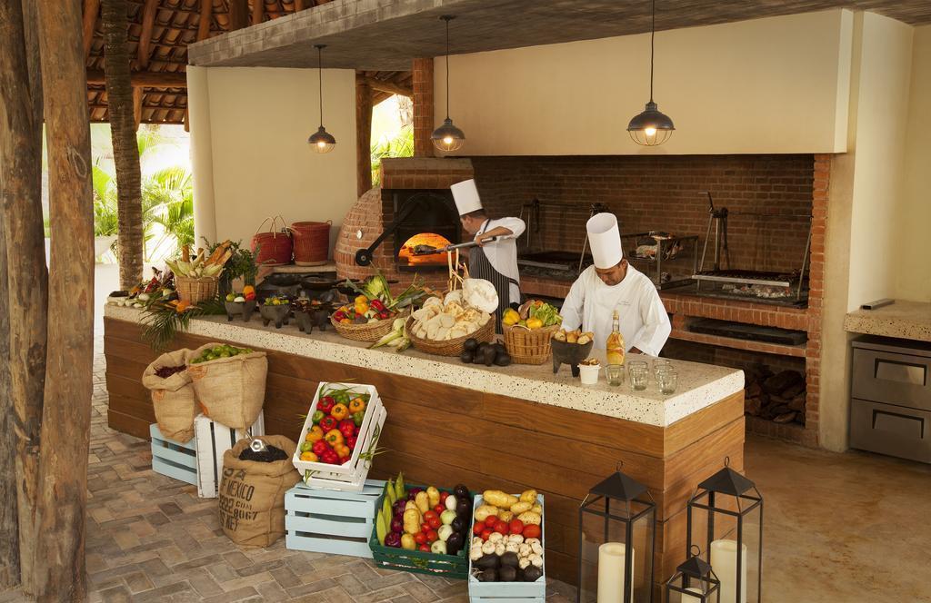 Вид Mahekal Beach Resort 4*