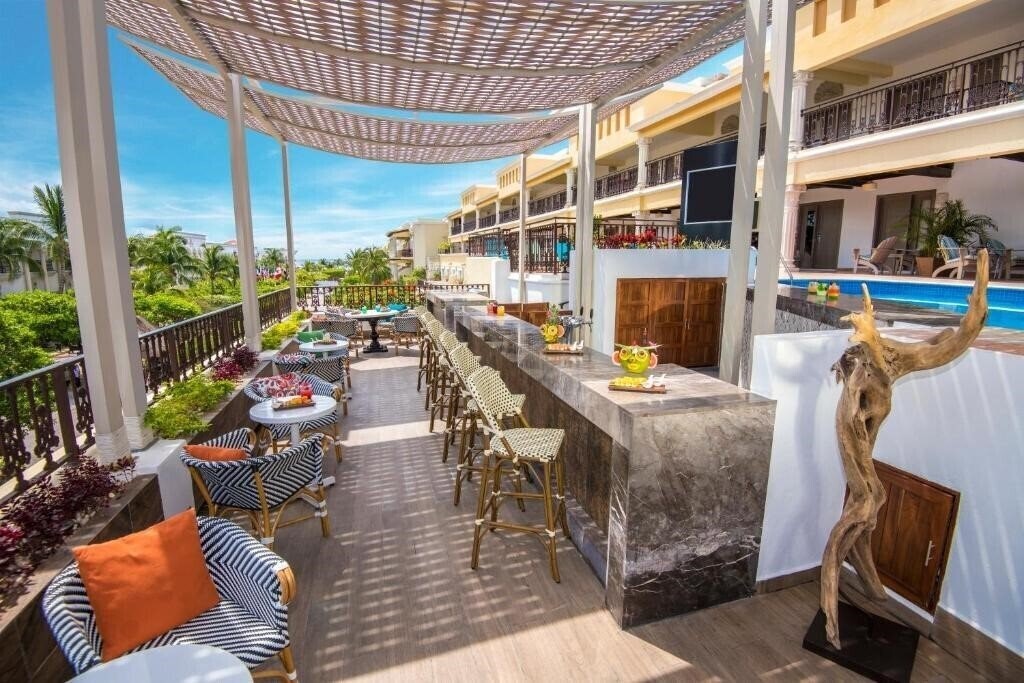 Вид Wyndham Alltra Playa Del Carmen 4*