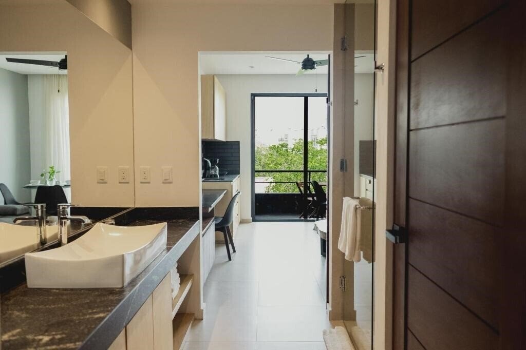 Фотографія Ah Xok Suites 4*