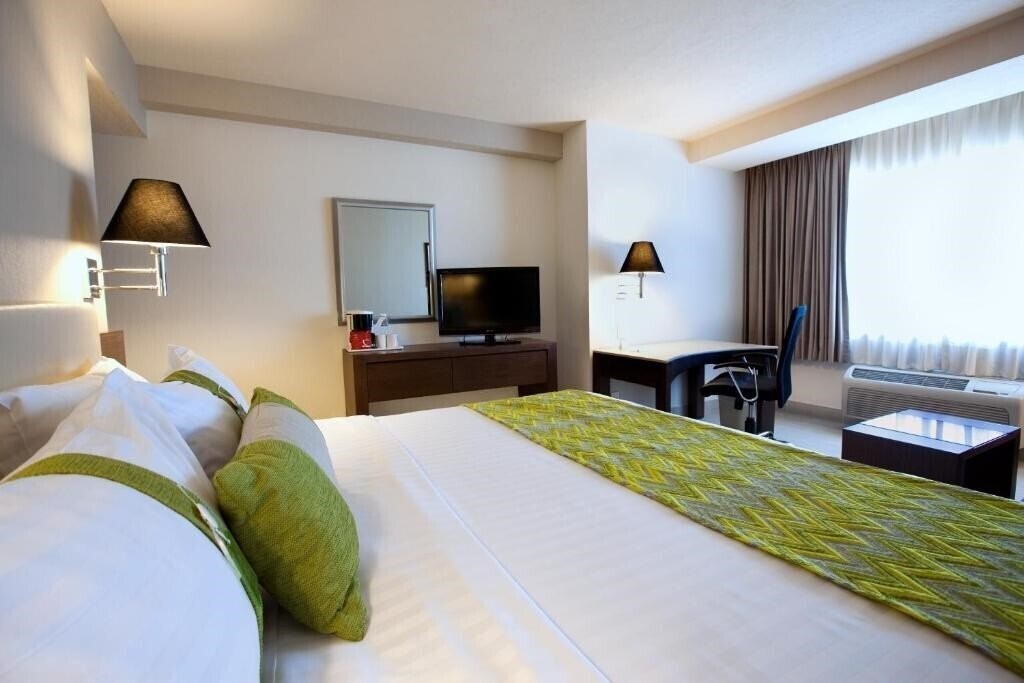 Панорама Holiday Inn Puebla La Noria 3*