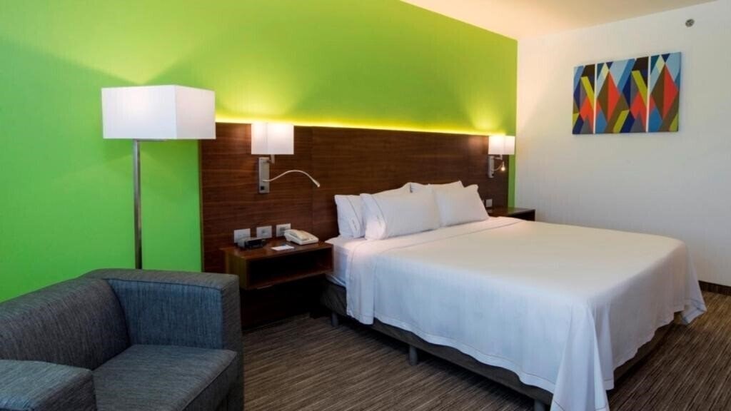 Изображение Holiday Inn Express Puebla 3*