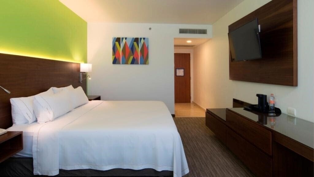 Картинка Holiday Inn Express Puebla 3*