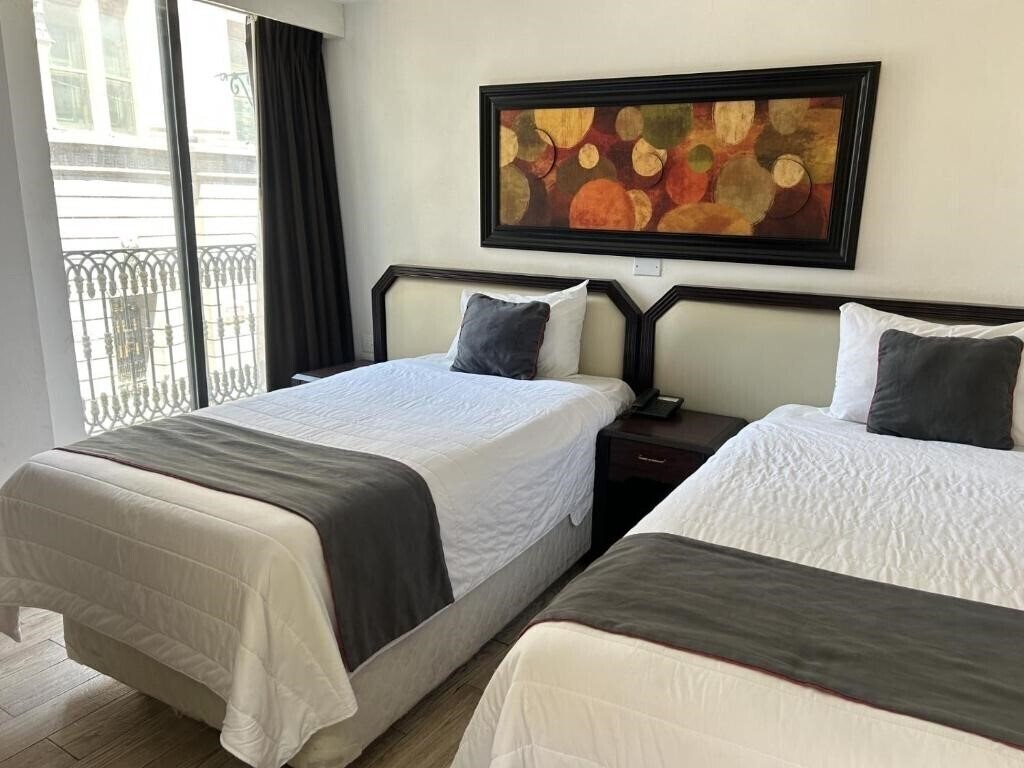 Апартаменти Del Portal 3*