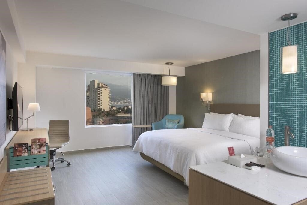 Вид Fiesta Inn Puerto Vallarta Isla 4*