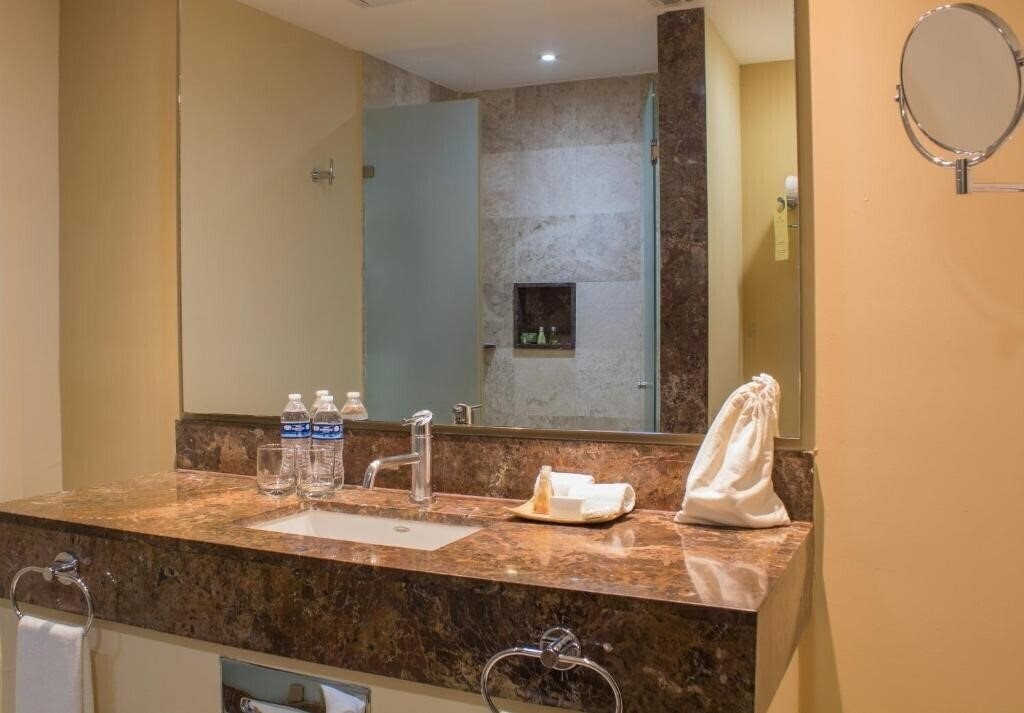 Панорама Sunset Plaza Beach Resort SPA 4*