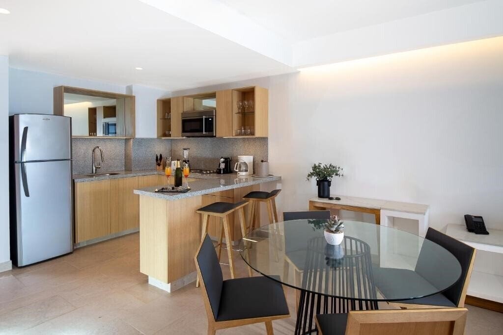 Вид Sunset Plaza Beach Resort SPA 4*