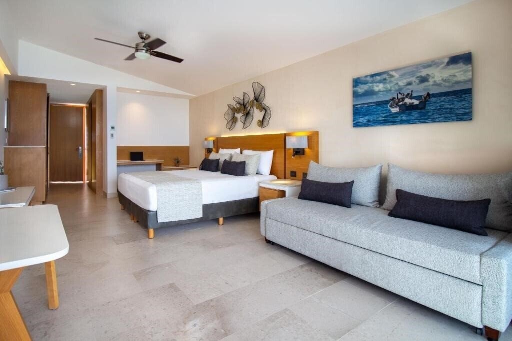 Территория Sunset Plaza Beach Resort SPA 4*