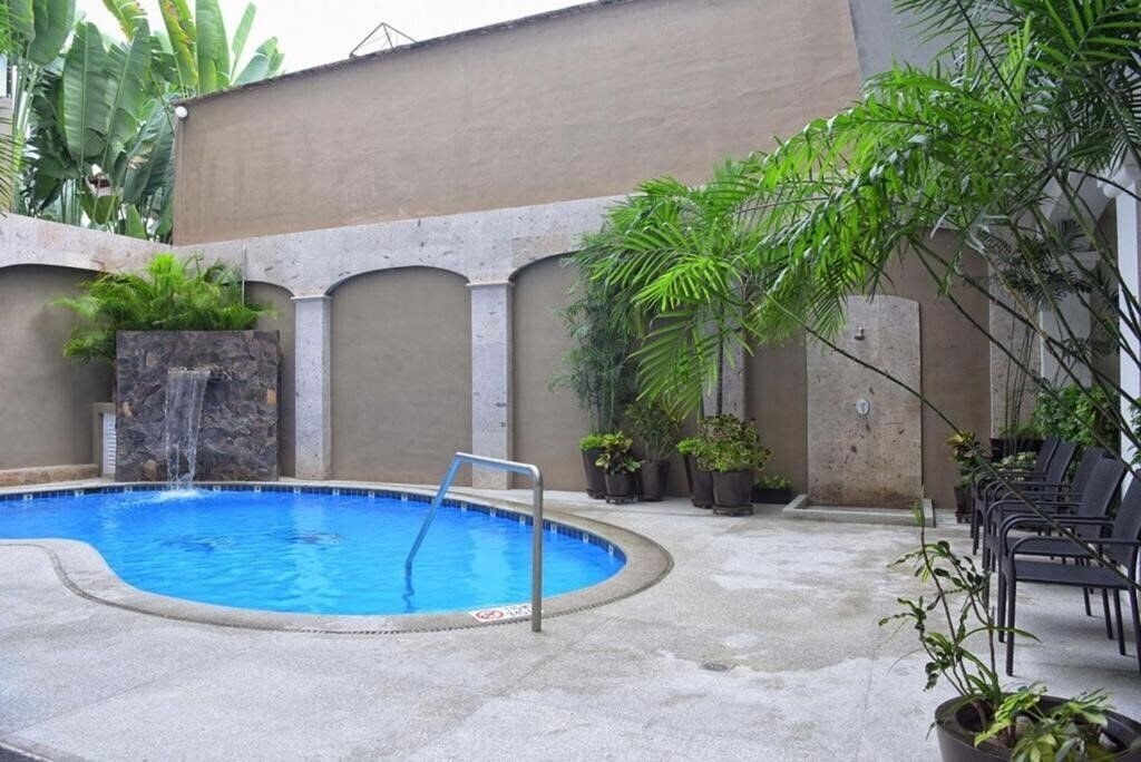 Апартаменты Eloisa 2*