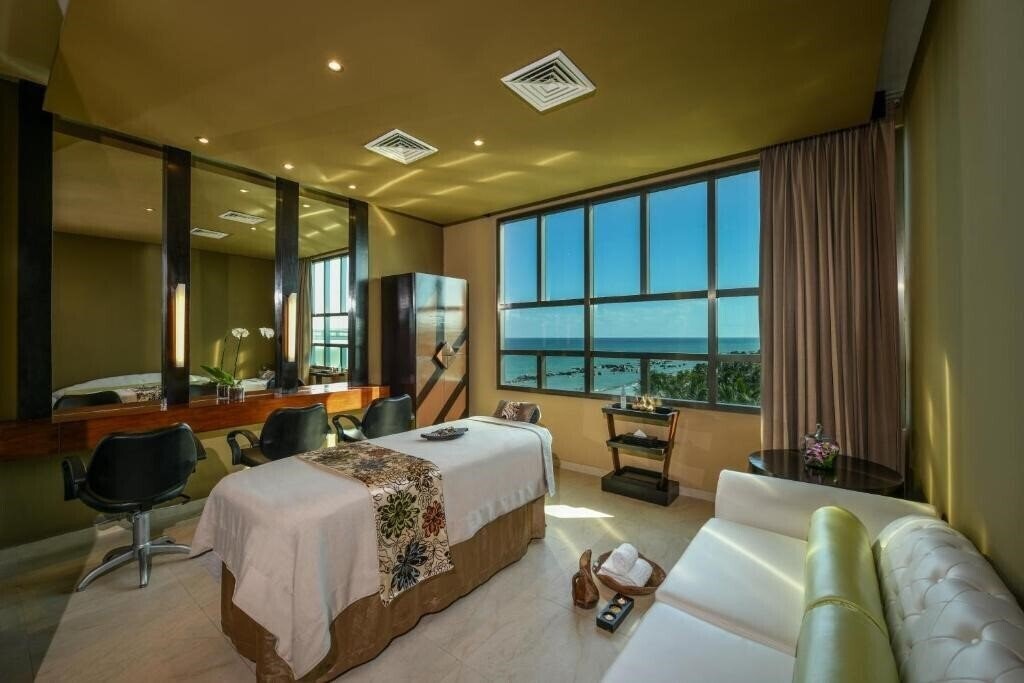 Отель Generations Riviera Maya 5*