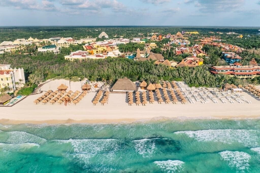 Готель Iberostar Paraiso Maya 5*
