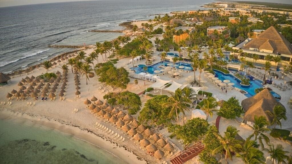Территория Bahia Principe Luxury Akumal (ex. Luxury Bahia Principe Akumal, Gran Bahia Principe Akumal) 5*