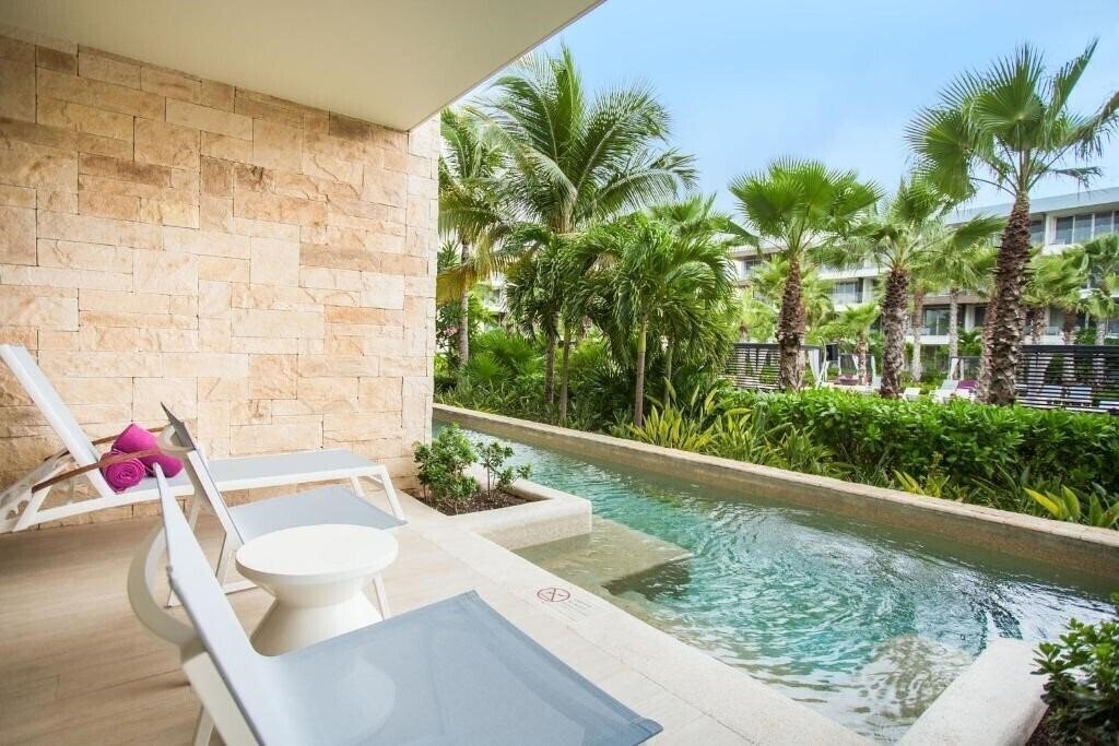 Изображение Breathless Riviera Cancun Resort & Spa 5*