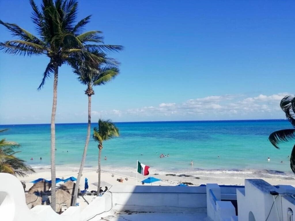 Отель Pelicano Inn 3*
