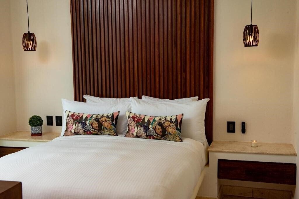 Фото Maya Villa Condo Hotel & Beach Club 4*