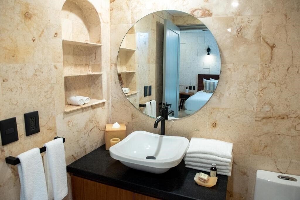 Изображение Maya Villa Condo Hotel & Beach Club 4*