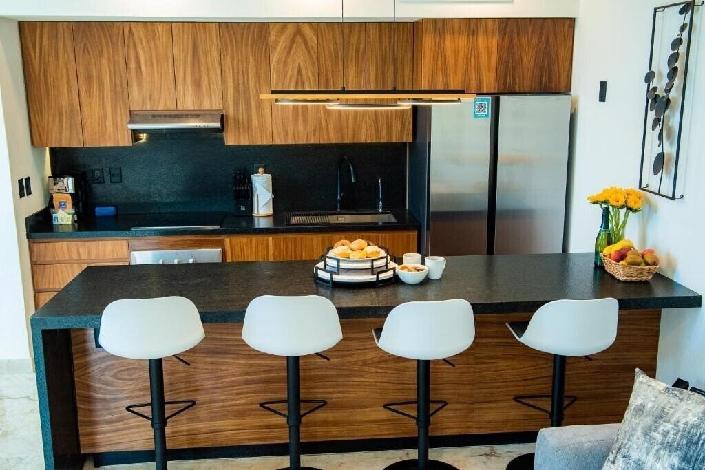 Картинка Maya Villa Condo Hotel & Beach Club 4*