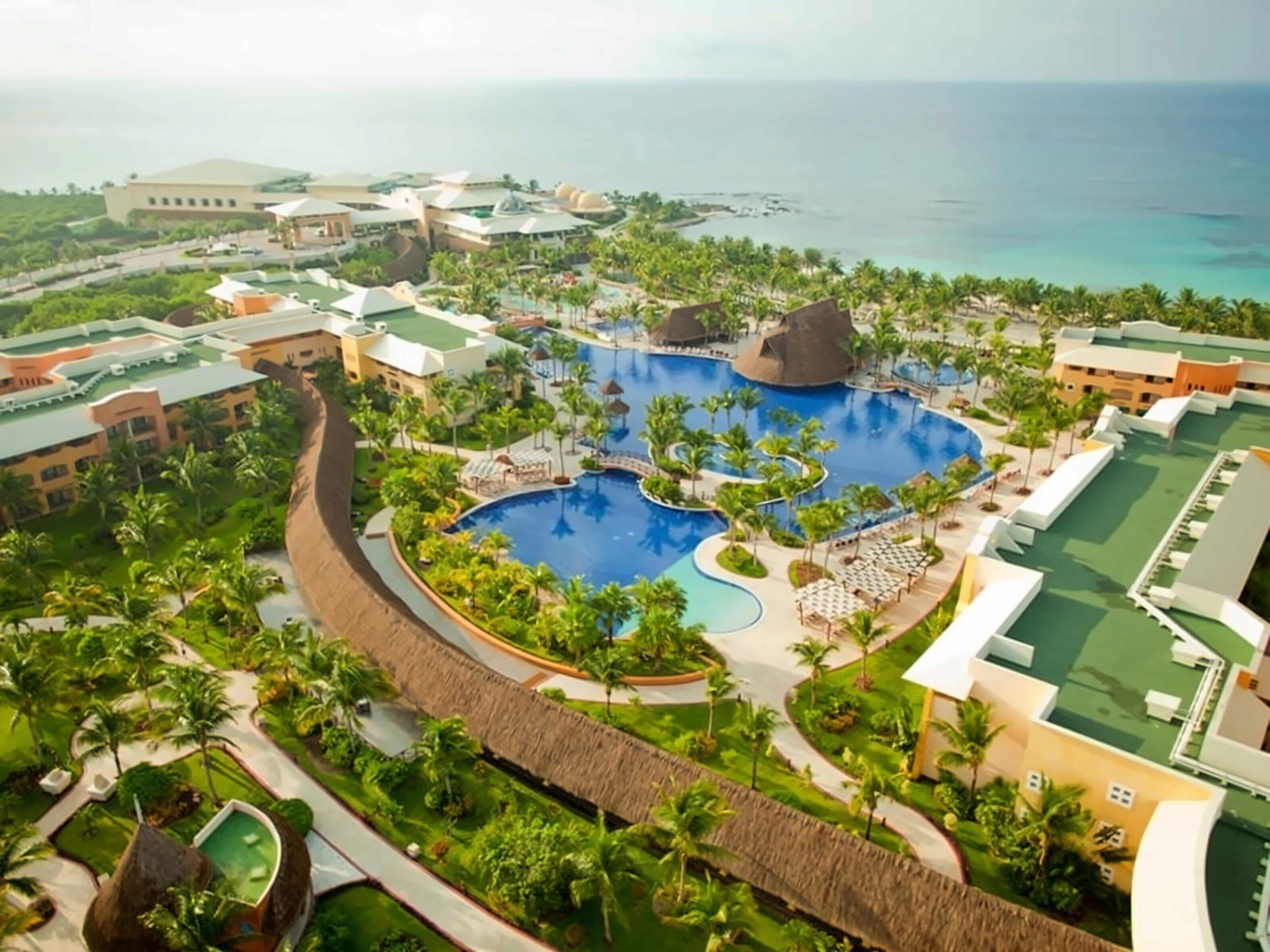 Фотографія Barcelo Maya Colonial & Tropical 5*