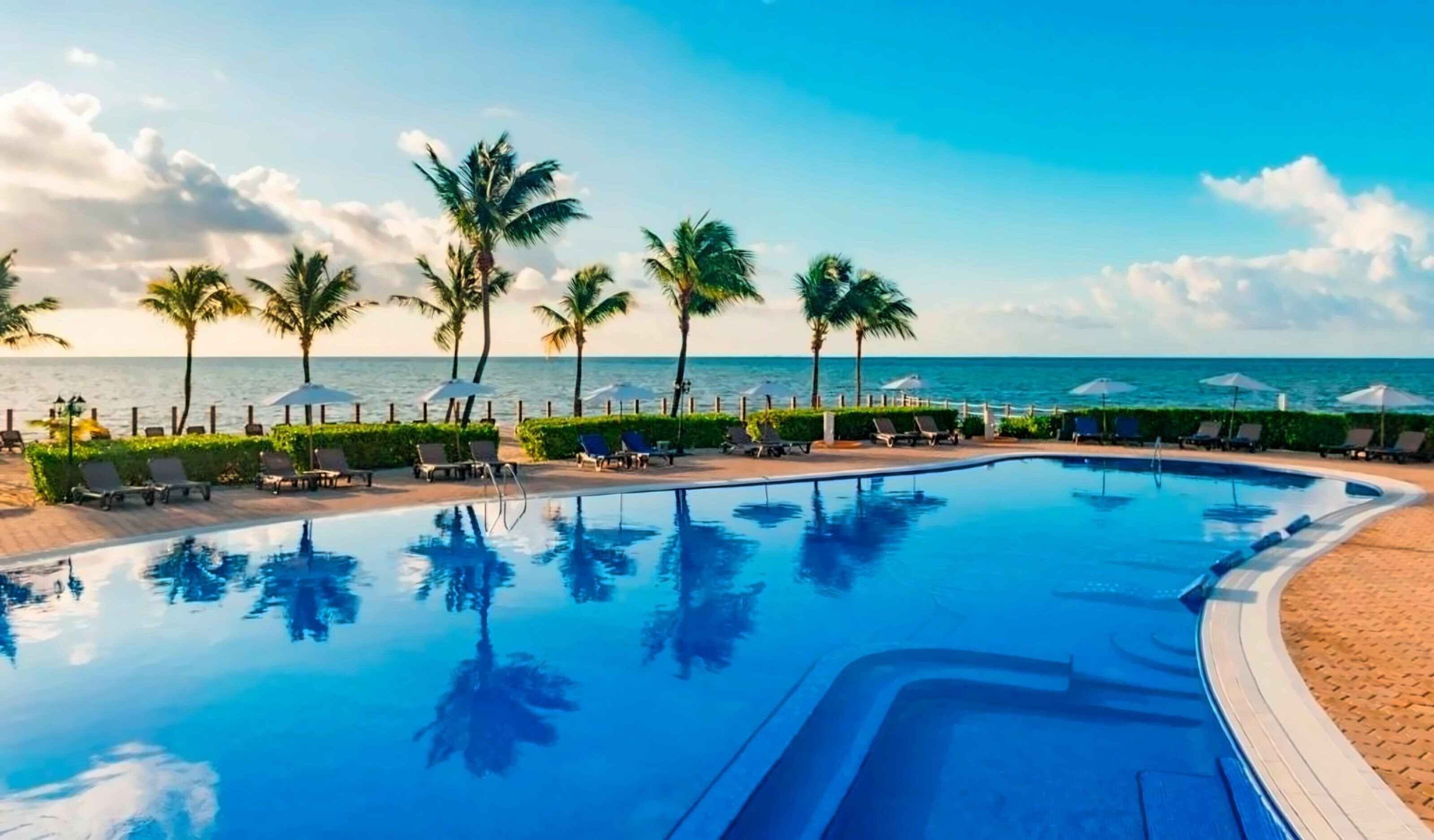 Апартаменты Ocean Maya Royale 5*