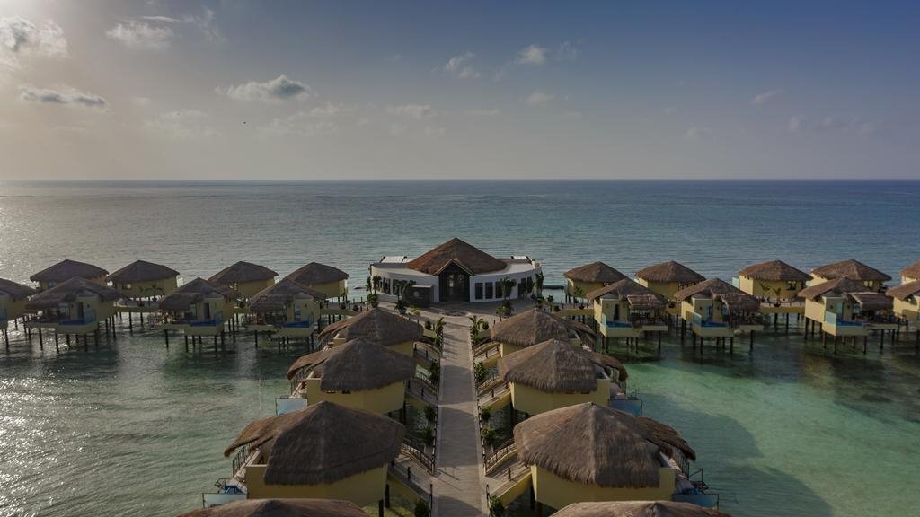 Вид Palafitos Overwater Bungalows, By Karisma 5*