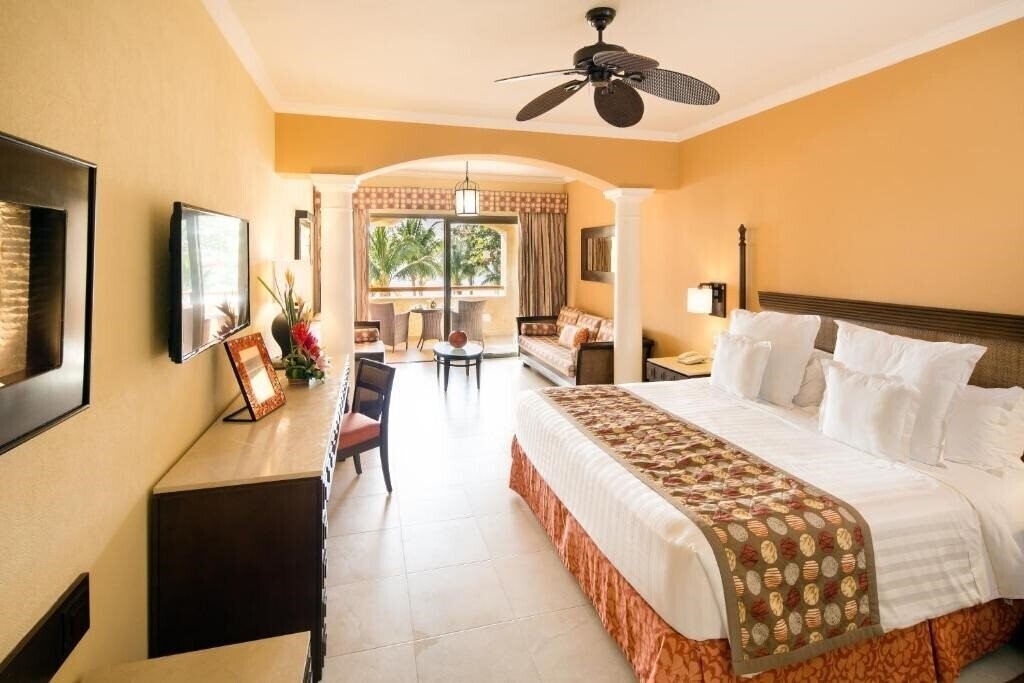 Панорама Barcelo Maya Riviera 5*