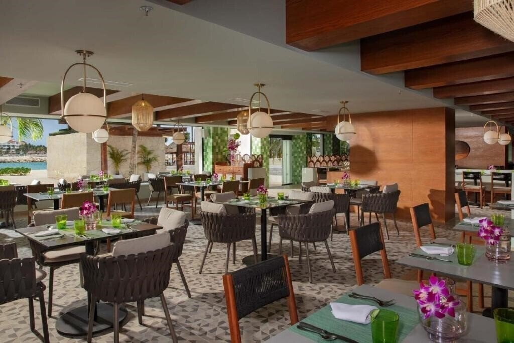 Фото Dreams Aventuras Riviera Maya 5*