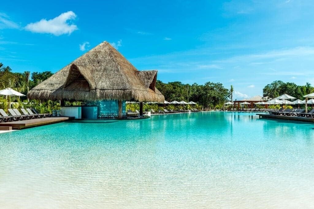 Территория Ocean Riviera Paradise El Beso 5*