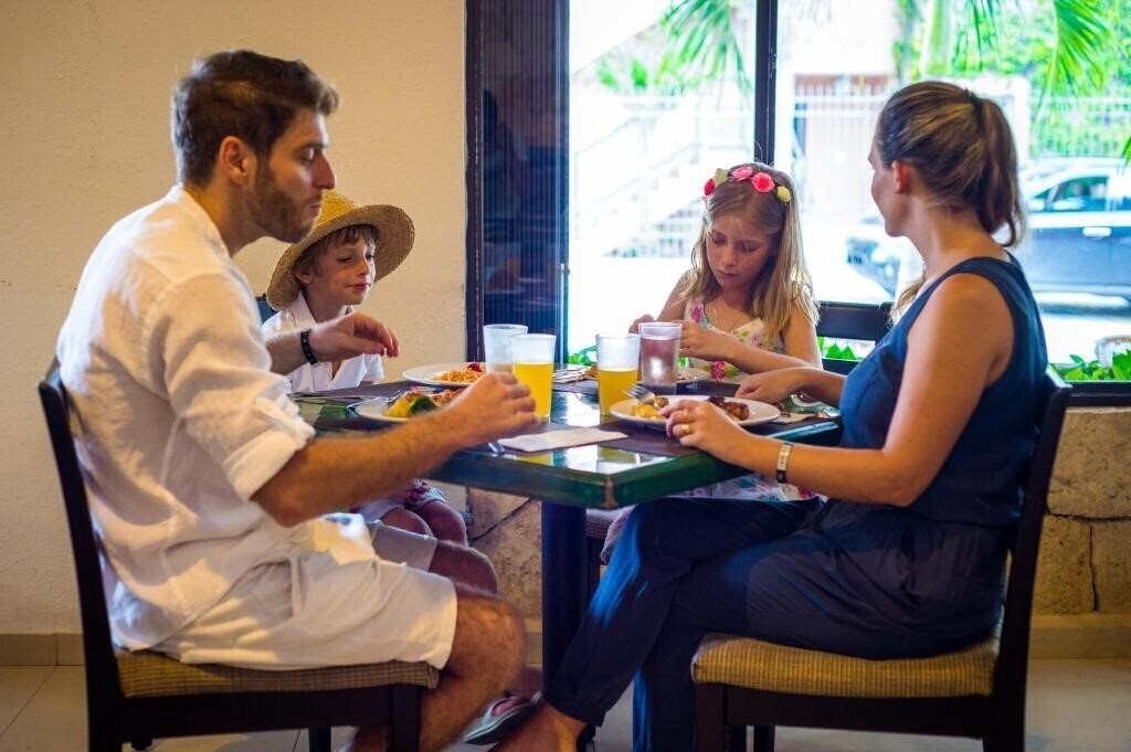 Панорама Tukan Hotel Playa Del Carmen 4*