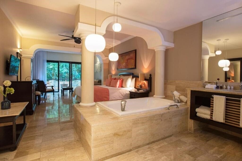 Вид Grand Palladium White Sand Resort & SPA 5*