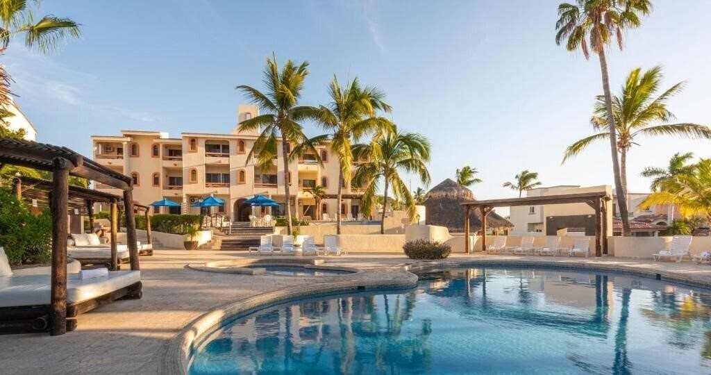 Отель Park Royal Homestay Los Cabos 4*